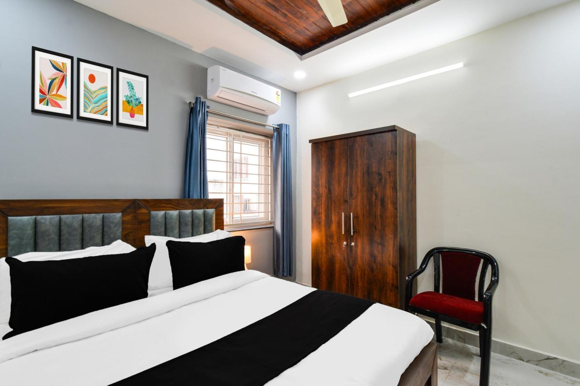 Super Collection O Gachibowli Phase - 1 Near Isb Hotel ภายนอก รูปภาพ